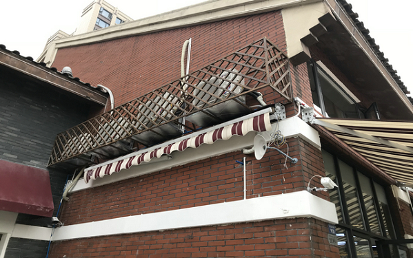 蓝光COCO金沙二期君扬茶餐厅16台格力一拖一风管机安装